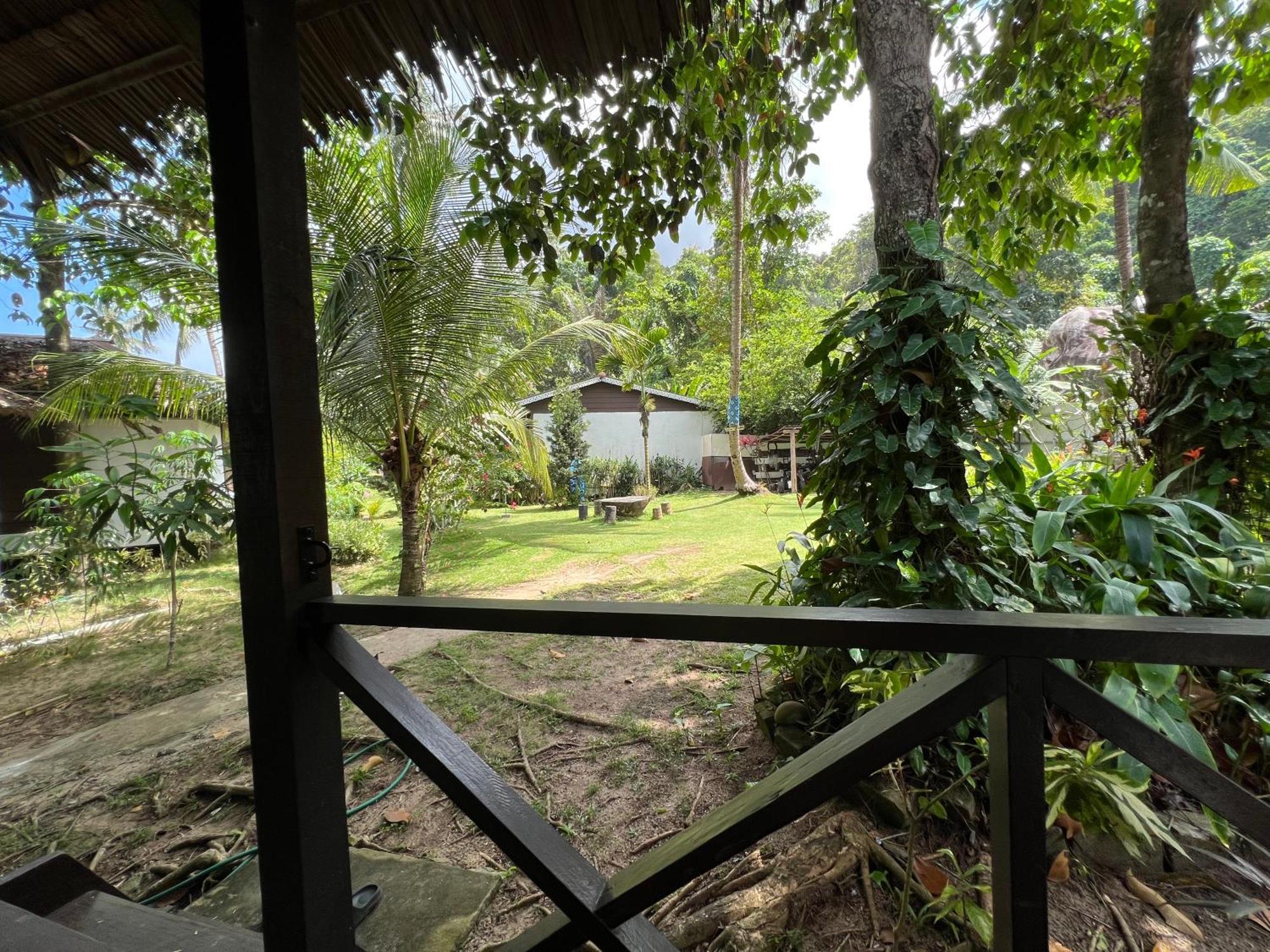 Villa 1511 Coconut Grove Kampong Juara Exterior foto